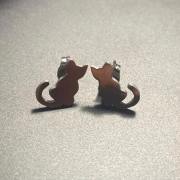 🐈 Stainless Steel Cat Stud Earrings NWT - Picture 8 of 13